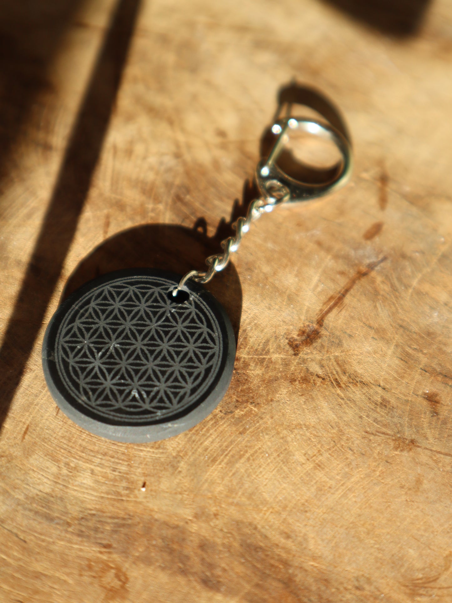 Schungit Blume des Lebens Schlüsselanhänger