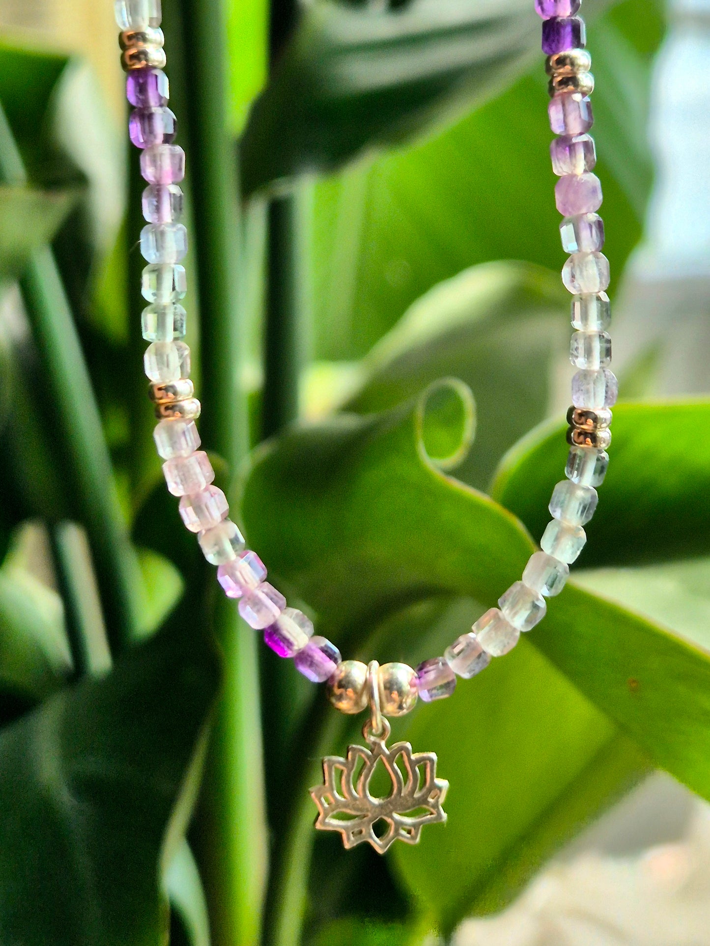 Regenbogen Fluorit Prism Dream Lotus Kette