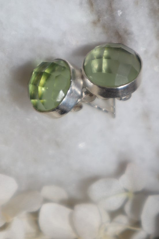Grüner Amethyst Ohrstecker
