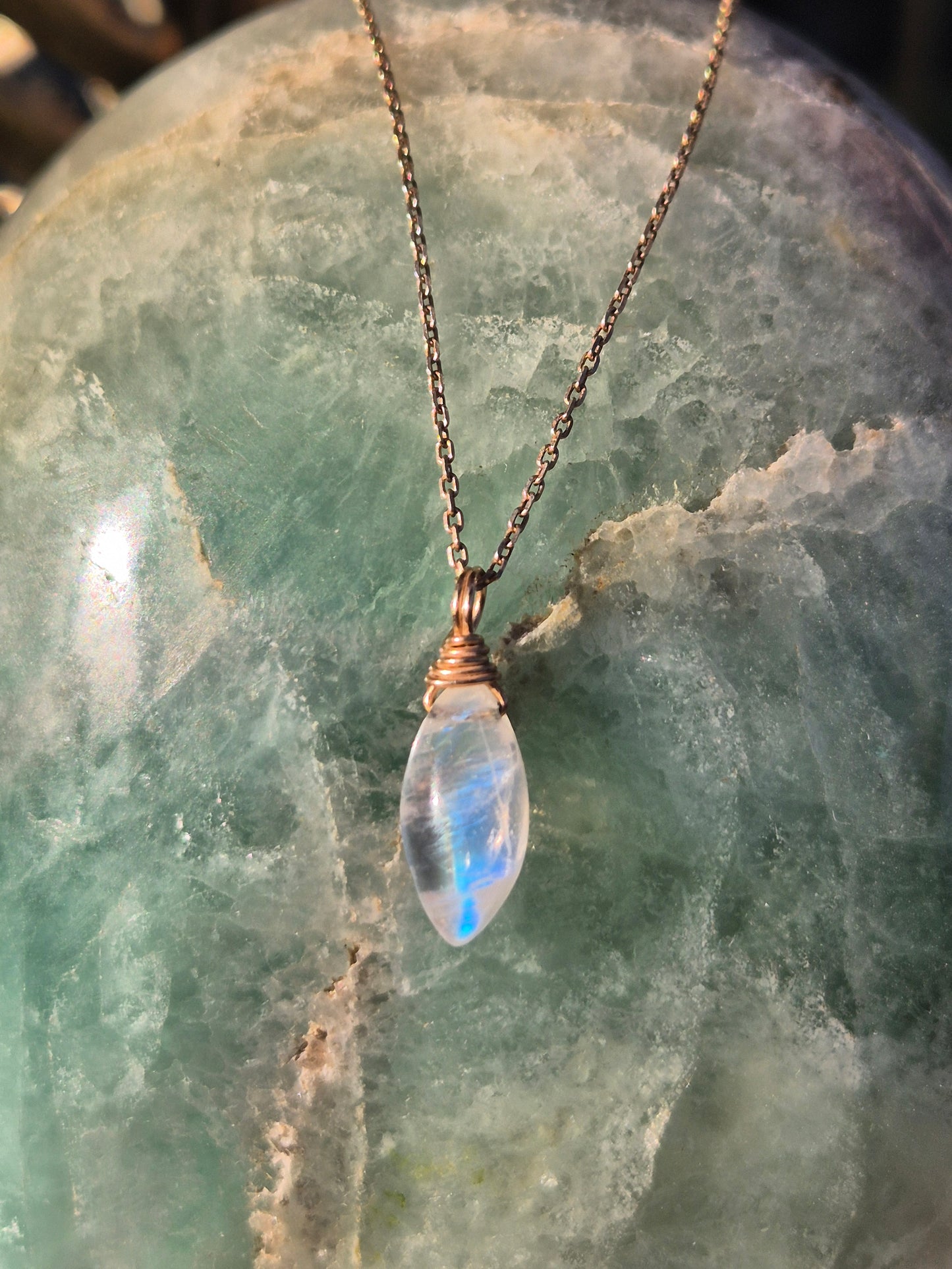 Moon Whisper Mondstein Kette