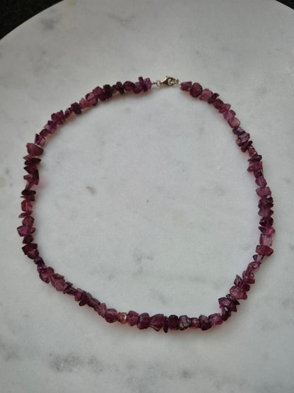 Granat Chipkette Red Veil