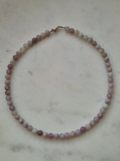 Lepidolith Kette Soft Bloom