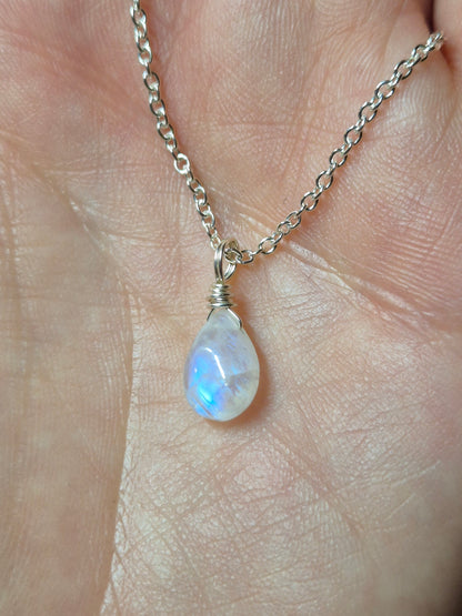 Regenbogen Mondstein Tropfen petit